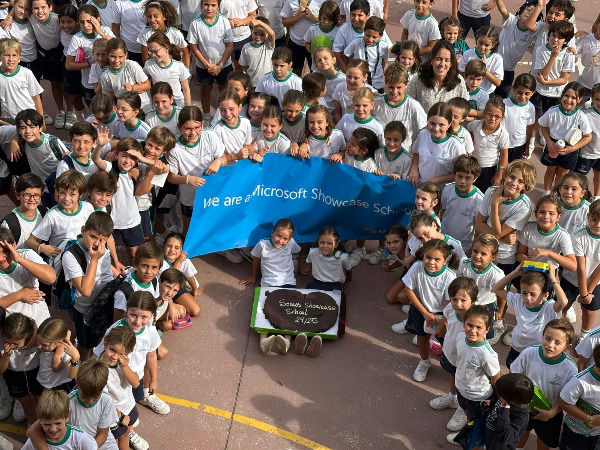 RECONOCIMIENTO A NUESTRO COLE COMO MICROSOFT SHOWCASE SCHOOL.