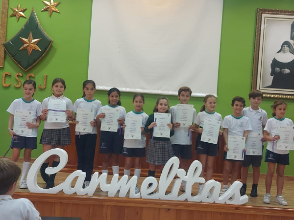 ENTREGA DE LOS CERTIFICADOS DE CAMBRIDGE.