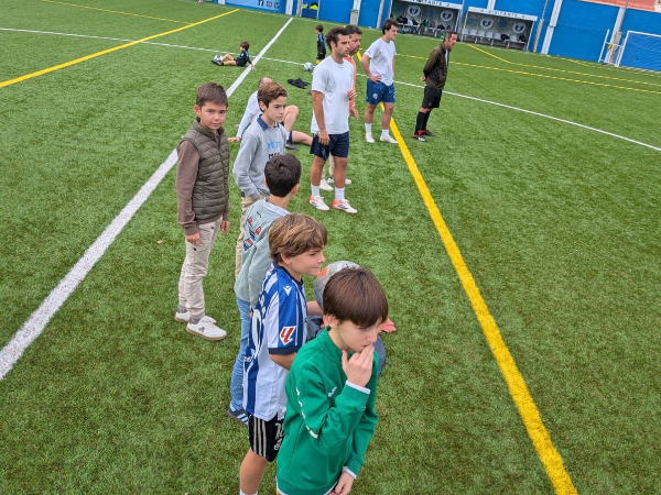 DEPORTE QUE EDUCA SOLIDARIDAD QUE UNE.