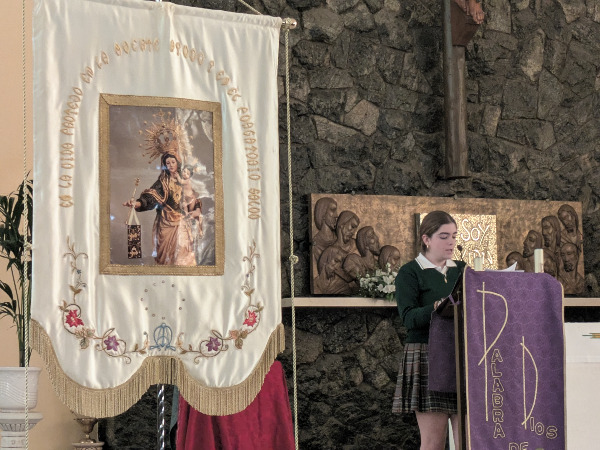 PREGÓN Y PRESENTACIÓN DEL CARTEL.