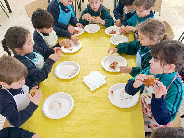 TORRIJAS EN EL TALLER DE COCINA.