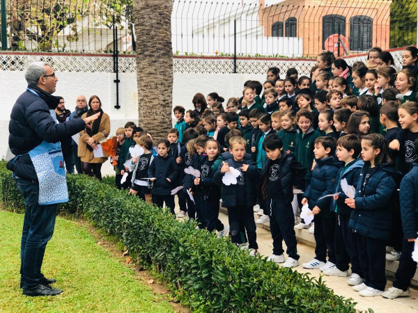  Nuestros alumnos celebran el Día de la Paz.