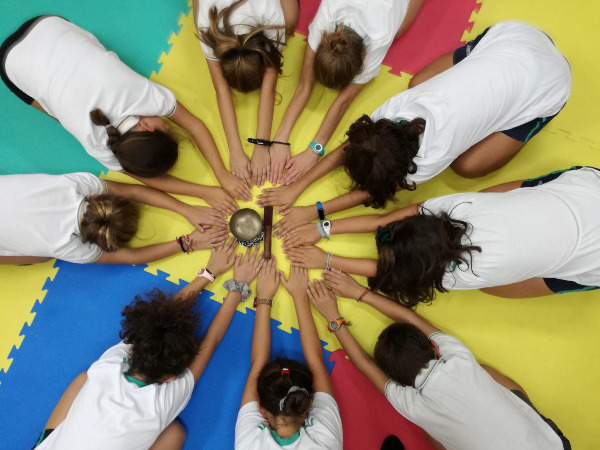 La actividad extraescolar de yoga