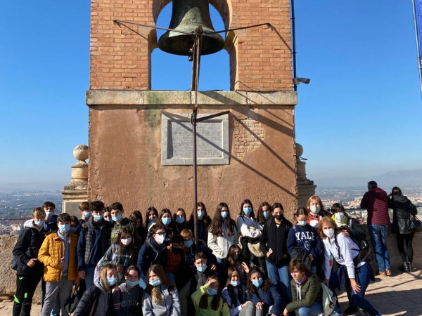 2º DE ESO VISITA LA ALHAMBRA.