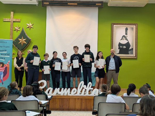 ENTREGA DE LOS CERTIFICADOS DE CAMBRIDGE