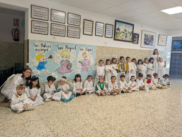 CELEBRAMOS SANTILANDIA.